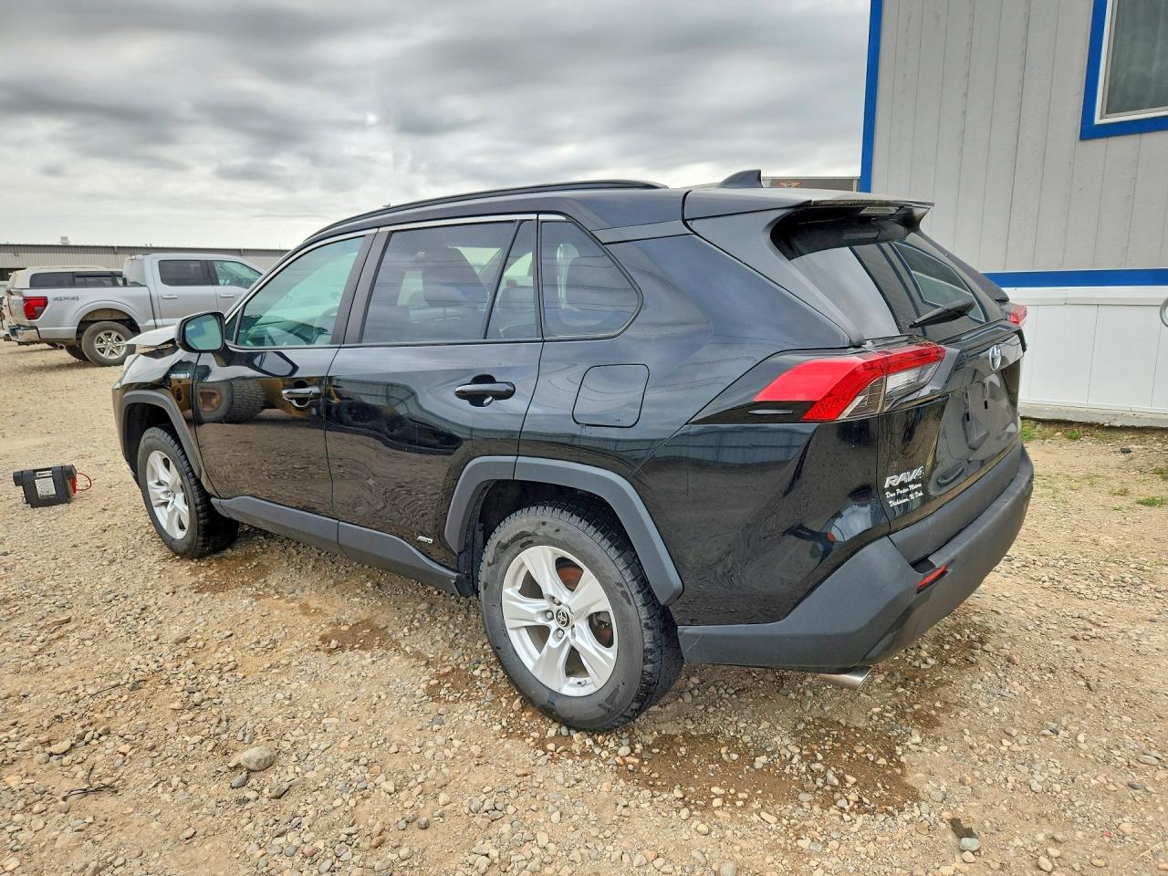 2021 TOYOTA RAV4 LE — снимка 2