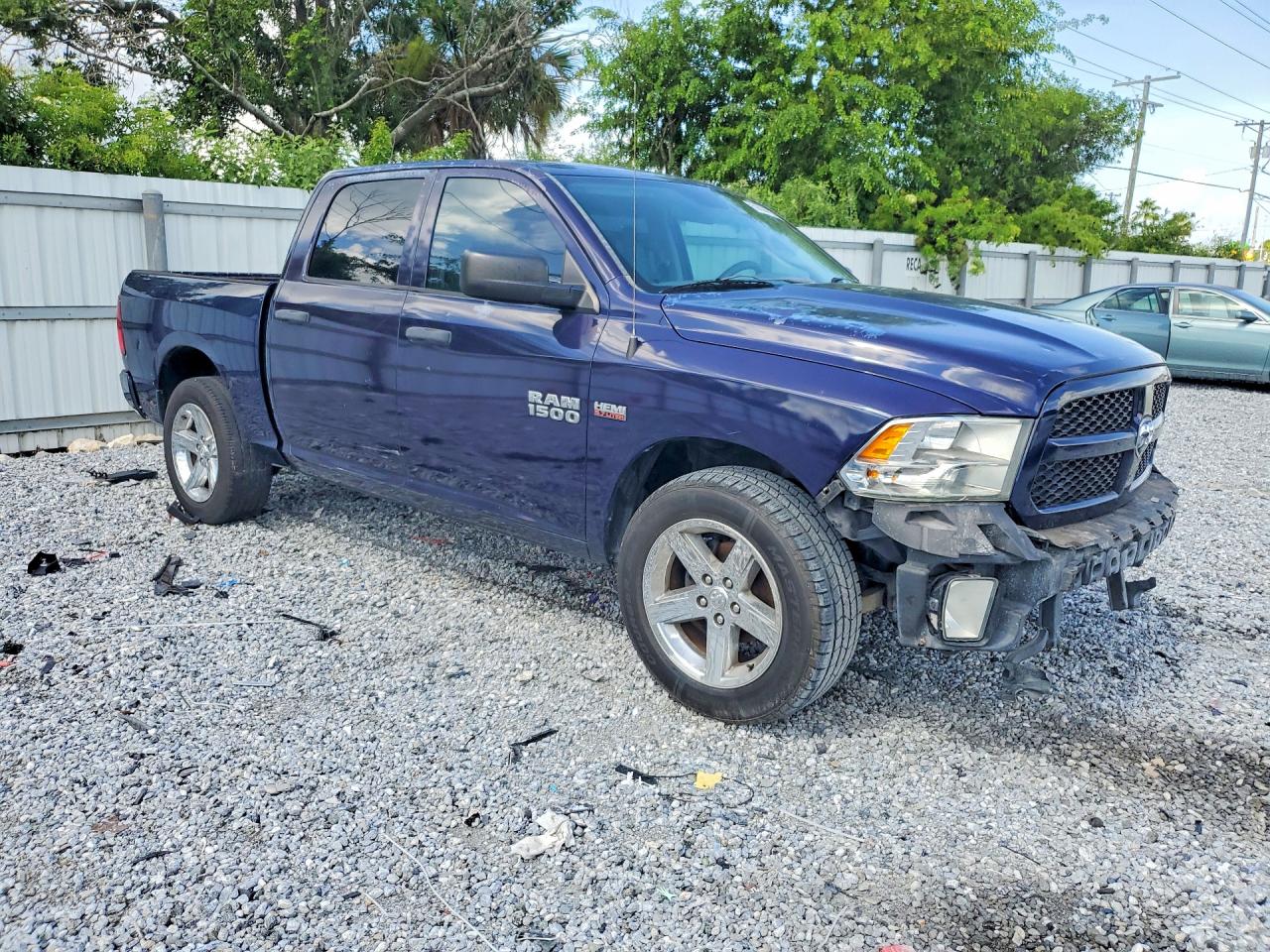 2015 RAM 1500 ST — снимка 4