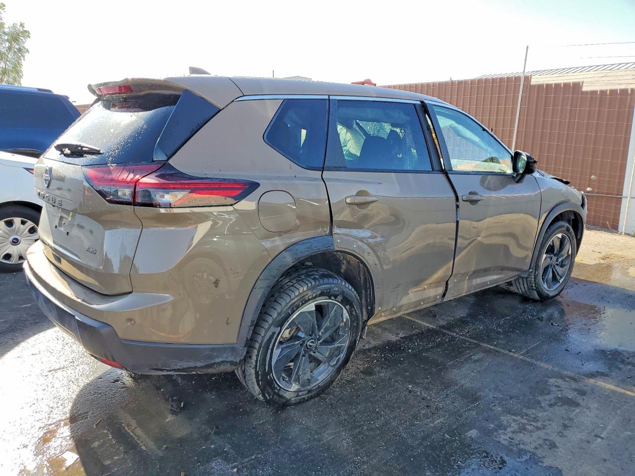 2025 NISSAN ROGUE SV — снимка 3