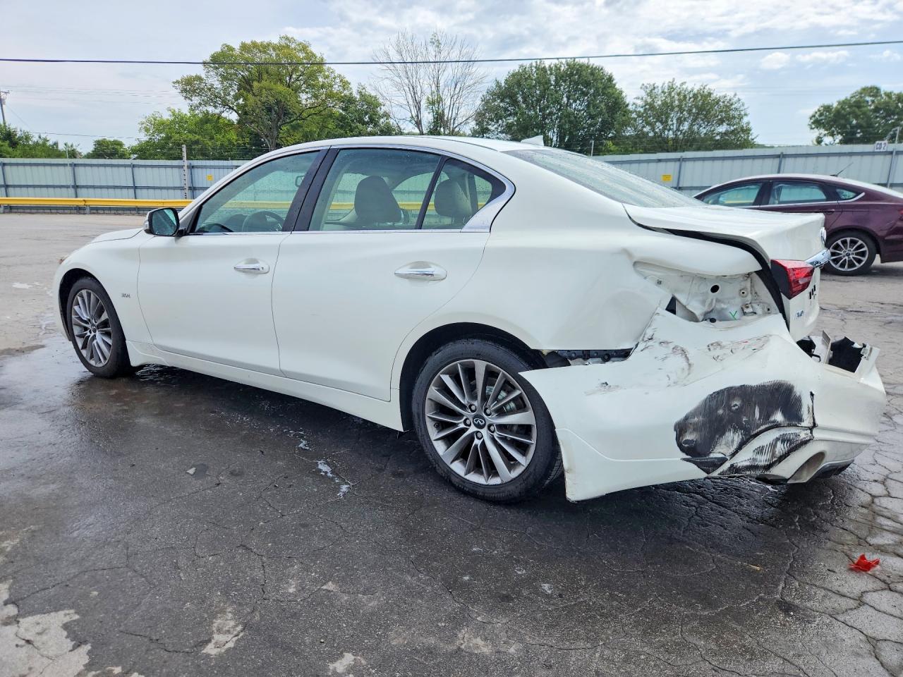 2018 INFINITI Q50 3.0T LUXE — снимка 2