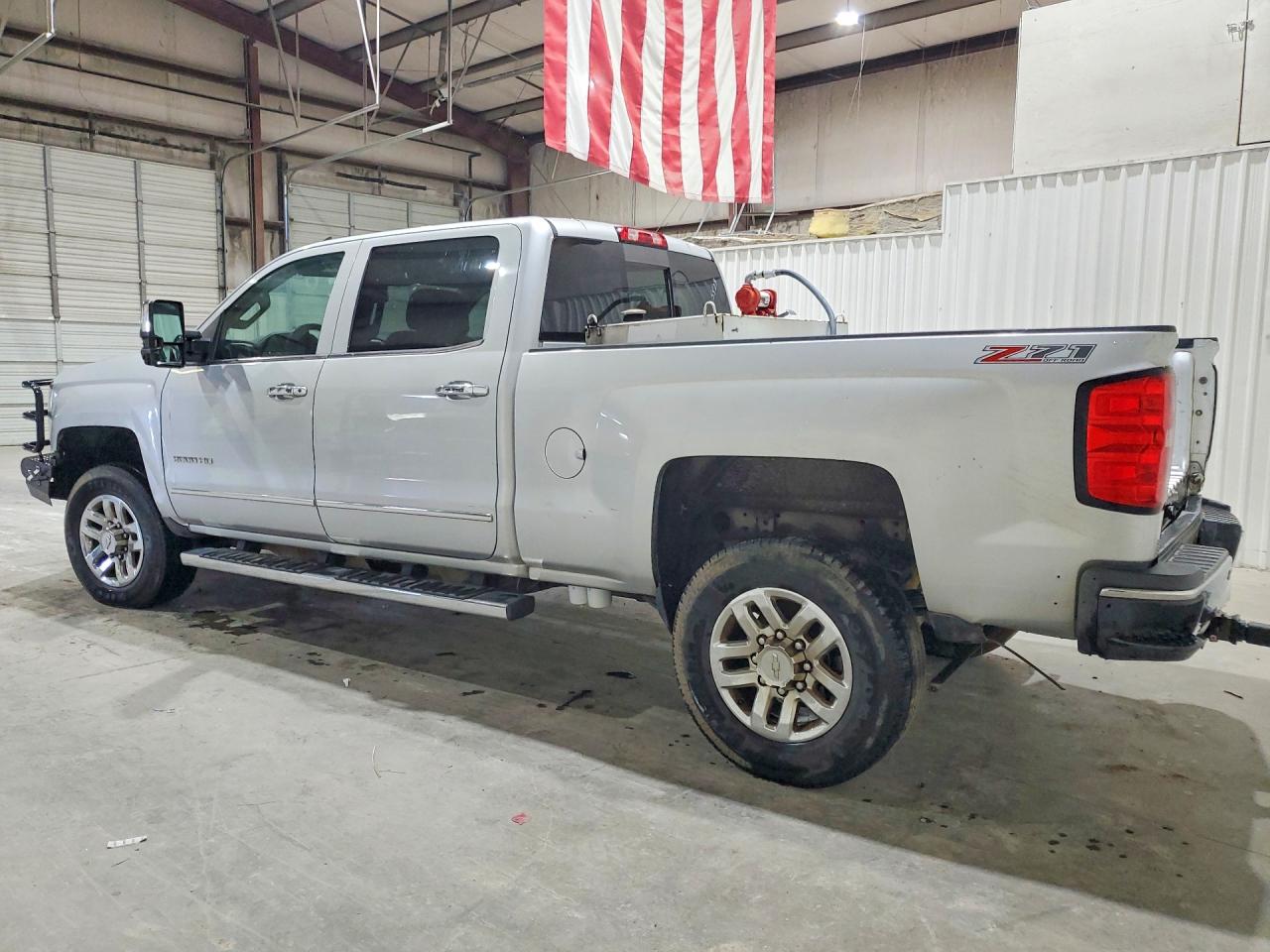 2015 CHEVROLET SILVERADO K2500 HEAVY DUTY LTZ — снимка 2