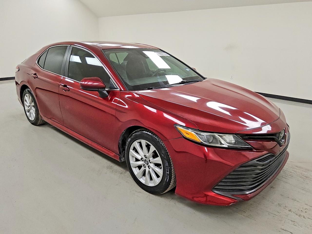 2018 TOYOTA CAMRY LE — снимка 4