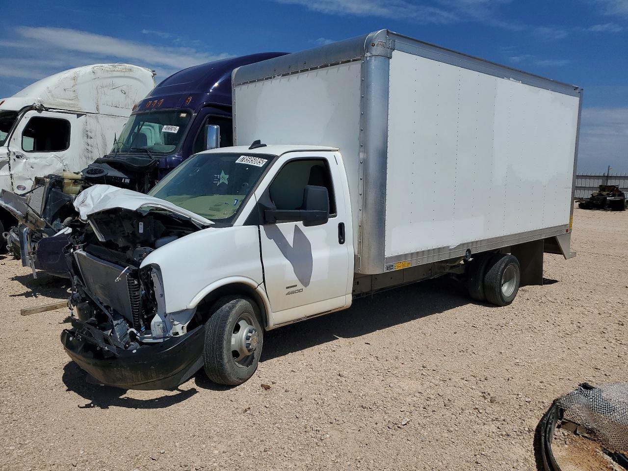 2024 CHEVROLET EXPRESS G4500