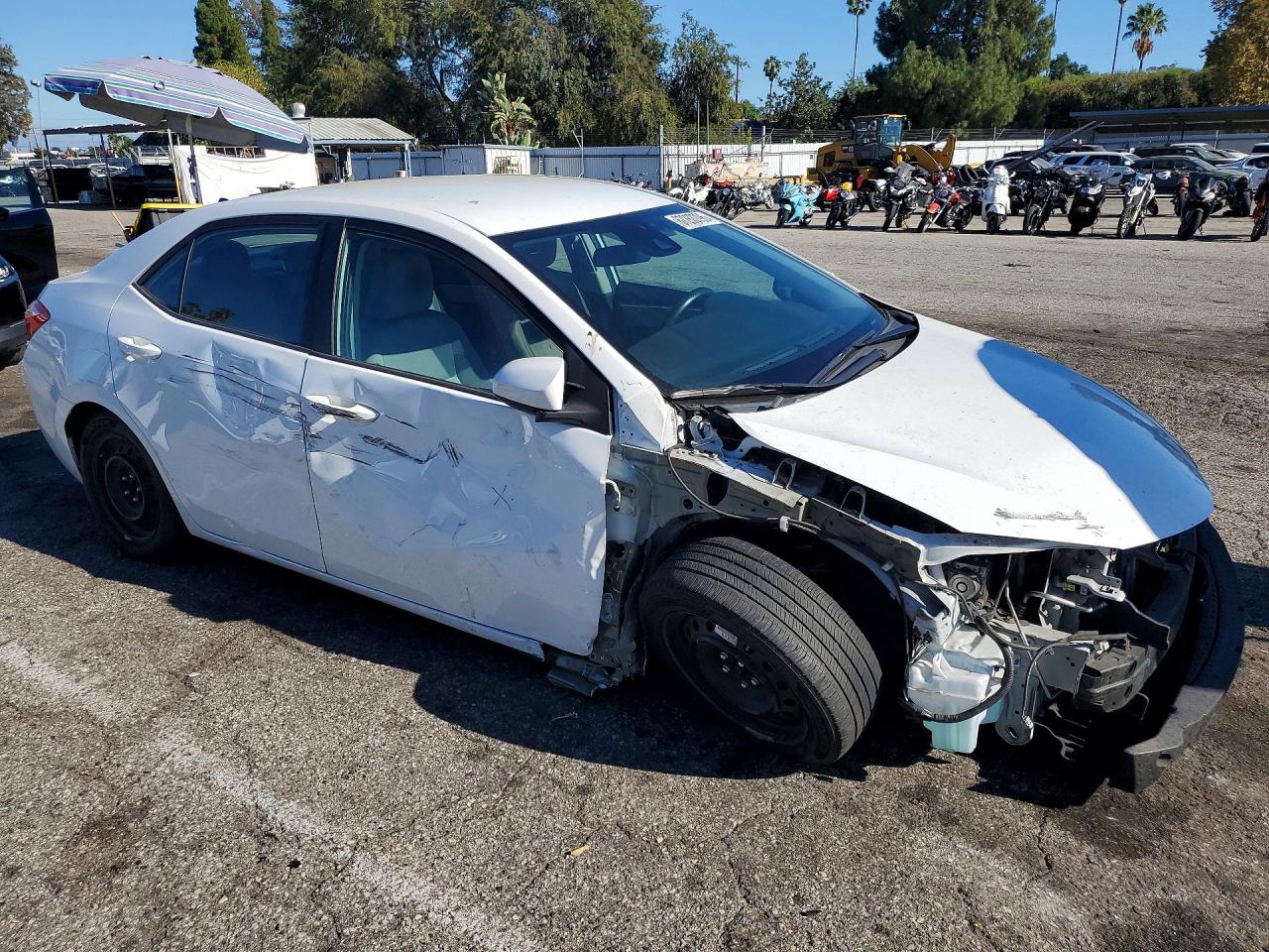 2017 TOYOTA COROLLA LE — снимка 4