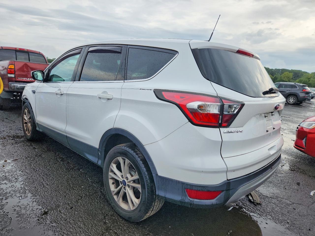 2017 FORD ESCAPE SE — снимка 2