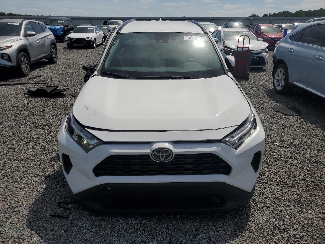 2023 TOYOTA RAV4 XLE — снимка 5
