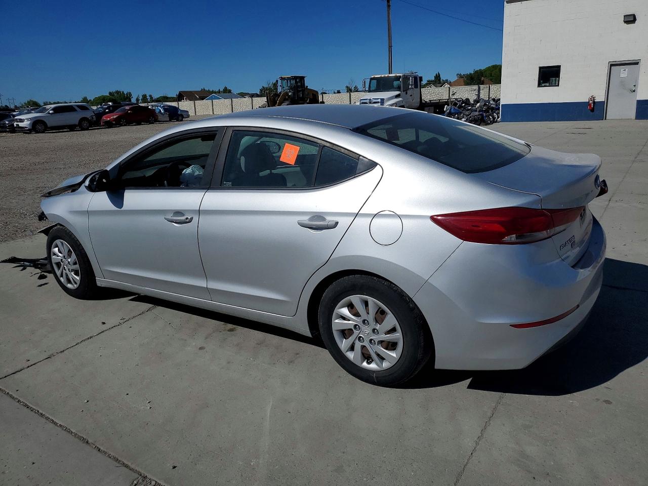 2018 HYUNDAI ELANTRA SE — снимка 2