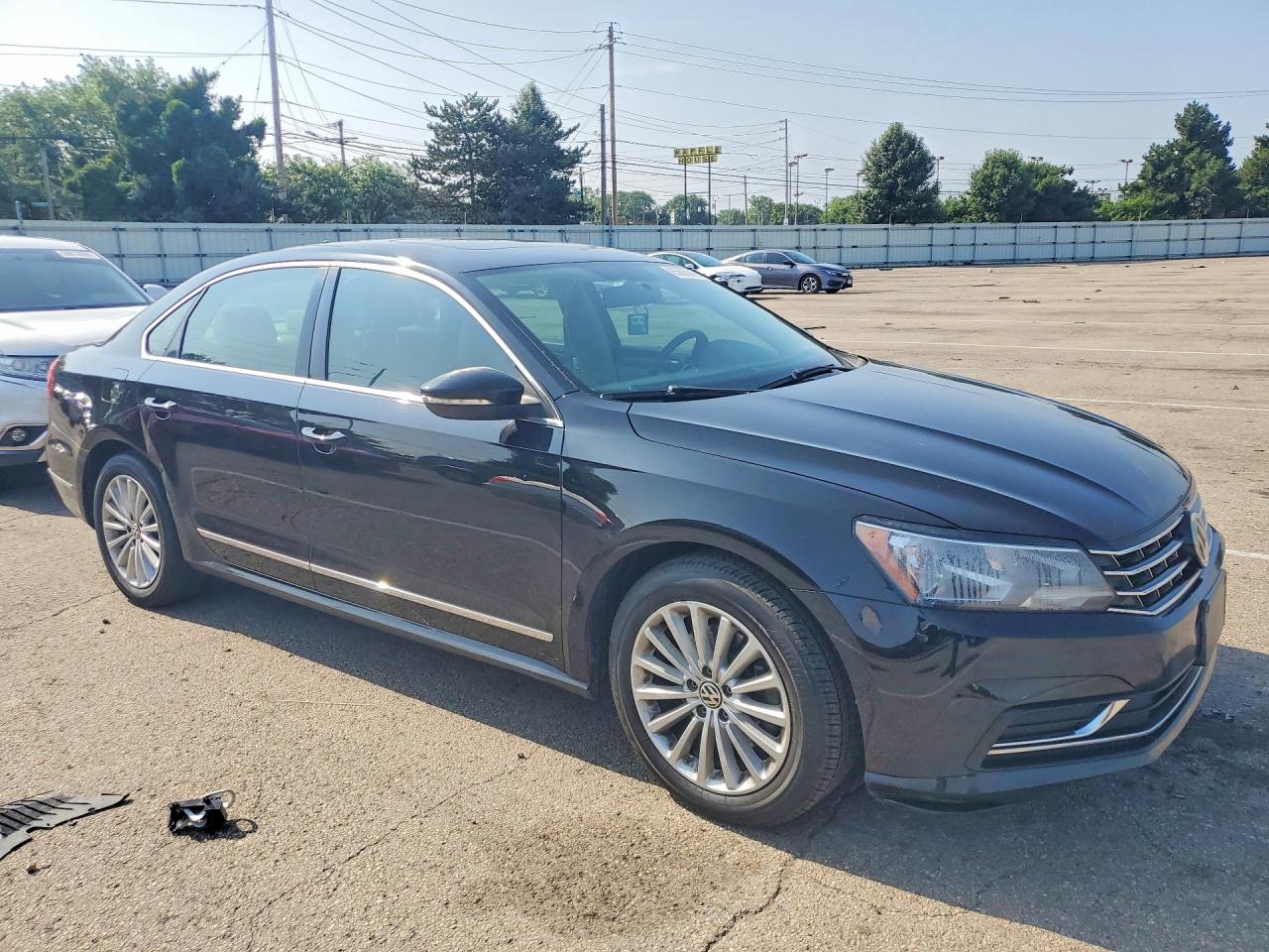 2016 VOLKSWAGEN PASSAT SE — снимка 4