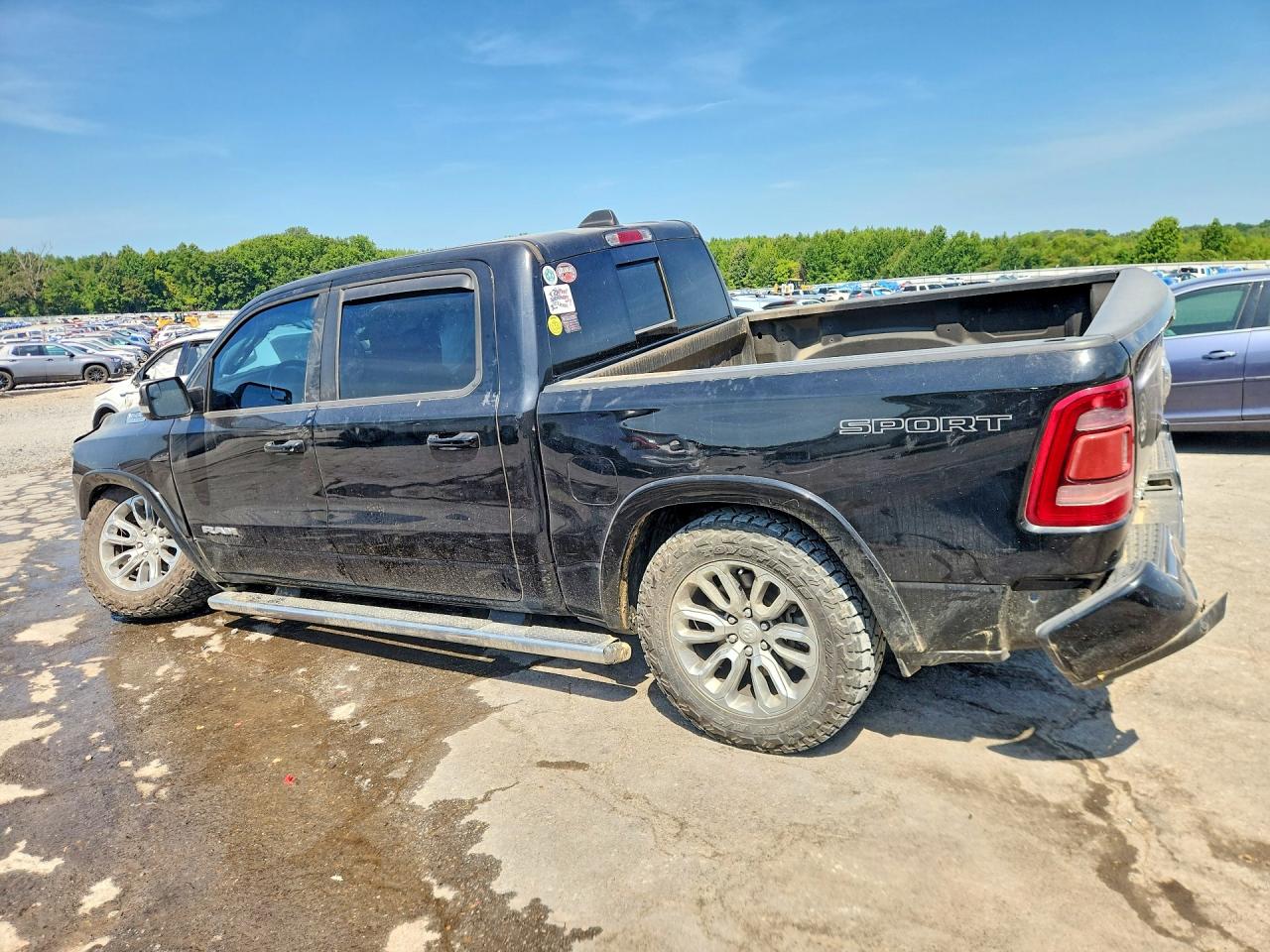 2021 RAM 1500 LARAMIE — снимка 2