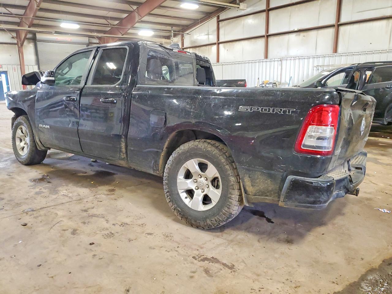 2022 RAM 1500 BIG HORN — снимка 2
