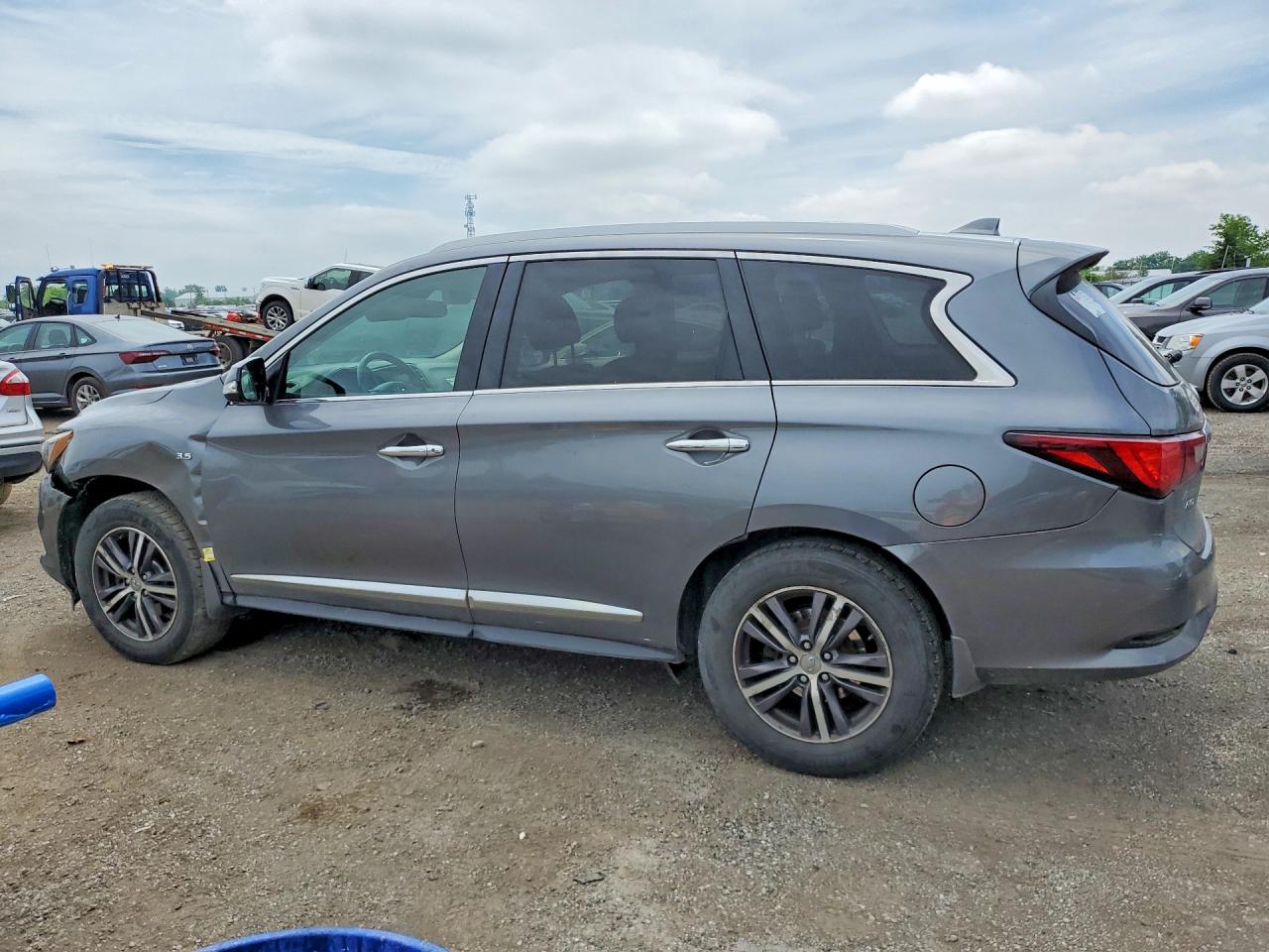 2019 INFINITI QX60 PURE — снимка 2