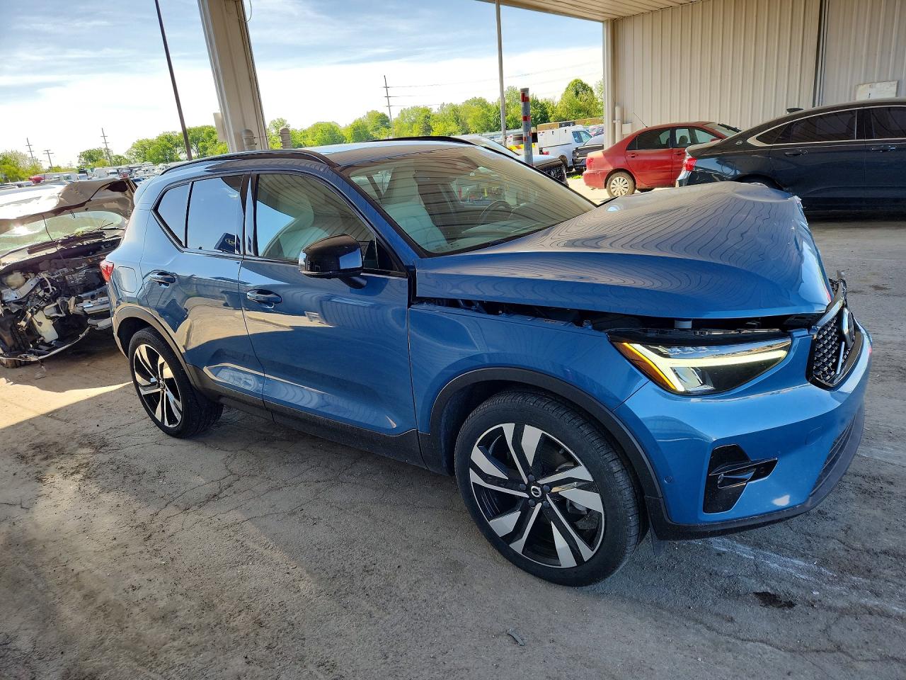 2023 VOLVO XC40 PLUS — снимка 4
