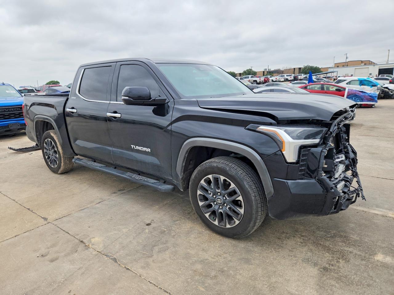 2026 TOYOTA TUNDRA CREWMAX LIMITED — снимка 4