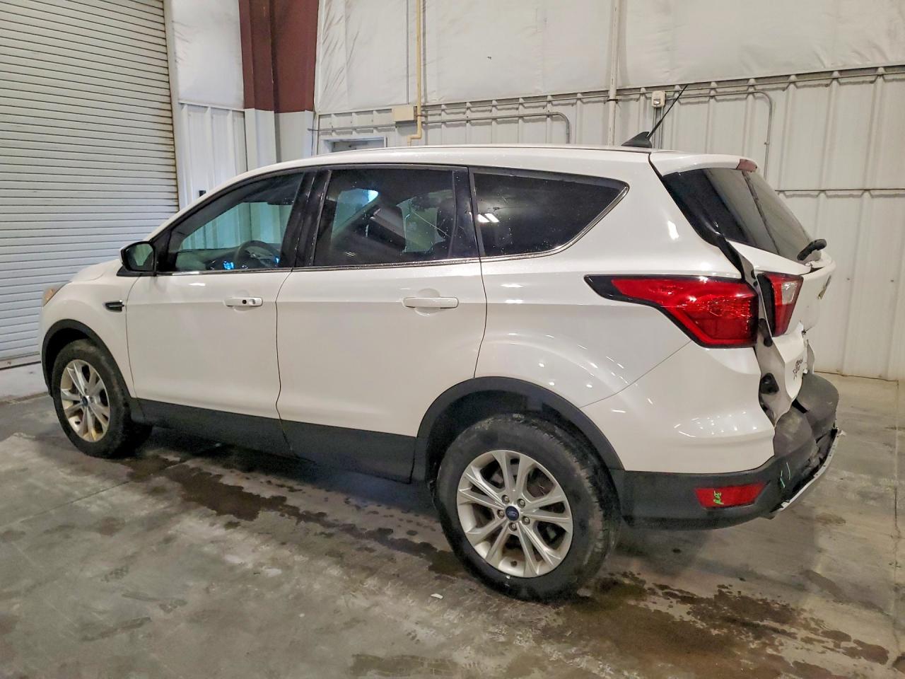 2019 FORD ESCAPE SE — снимка 2