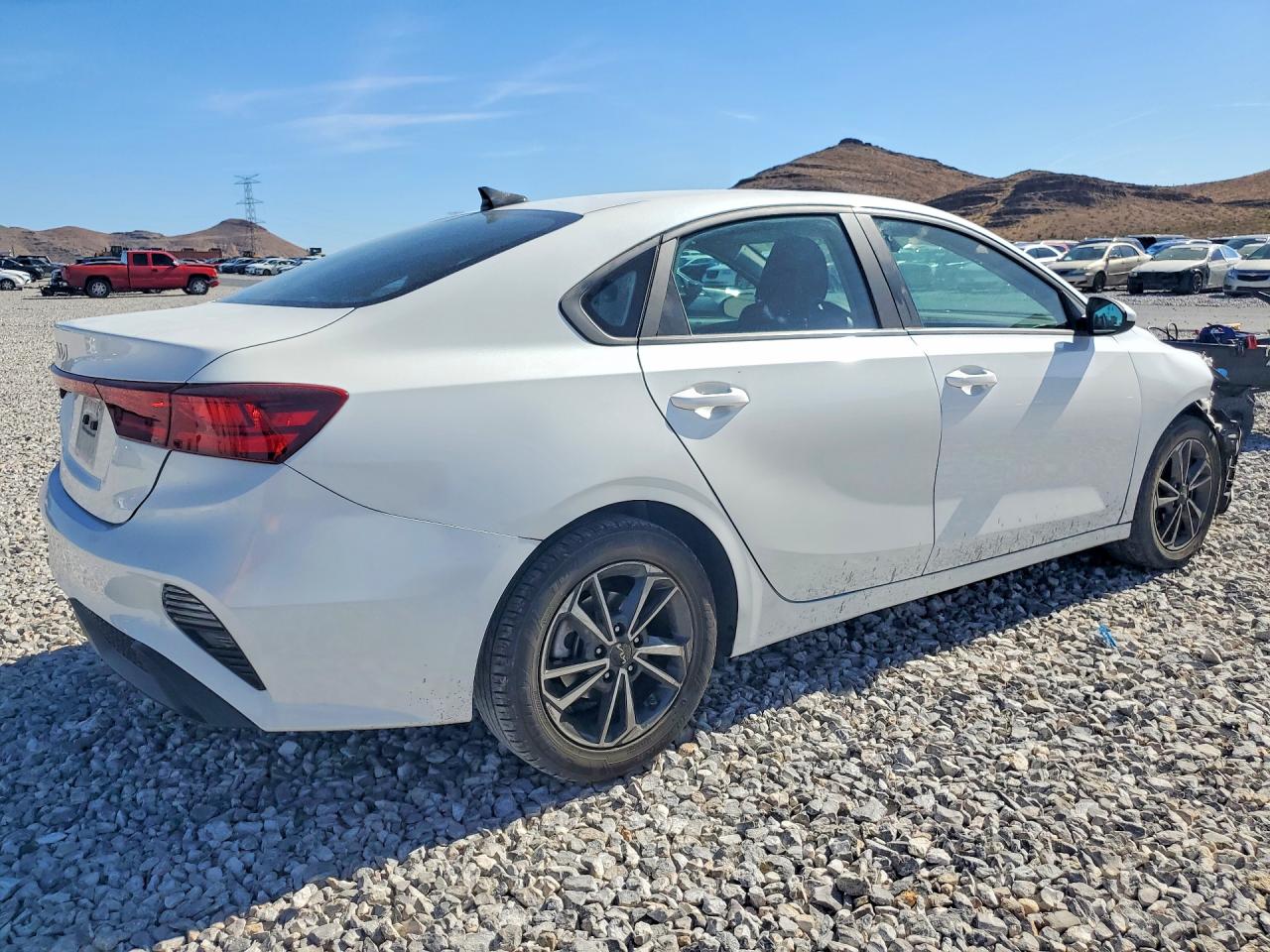 2024 KIA FORTE LXS — снимка 3