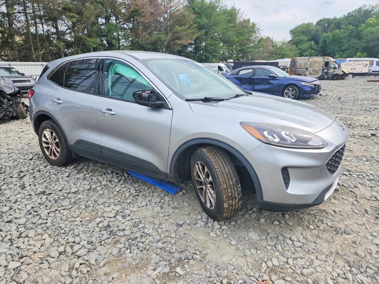2021 FORD ESCAPE SE — снимка 4
