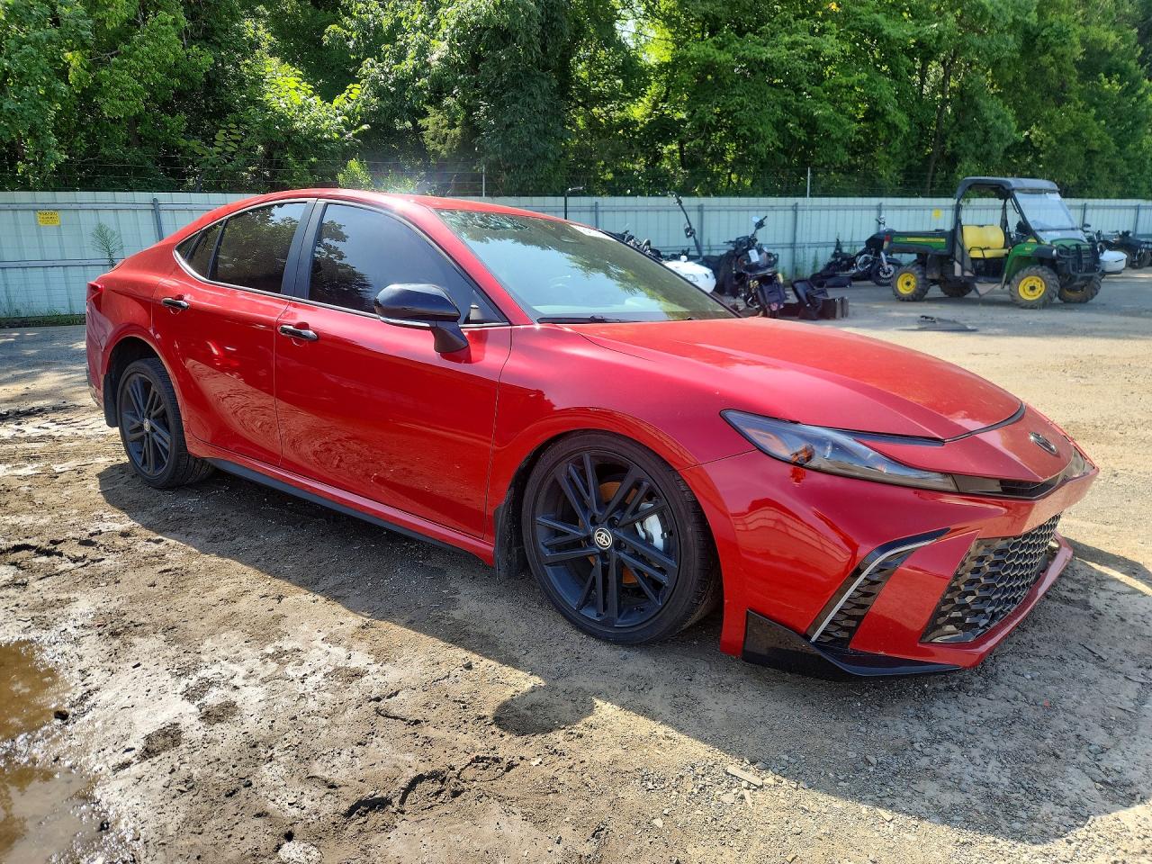 2026 TOYOTA CAMRY NIGHTSHADE — снимка 4
