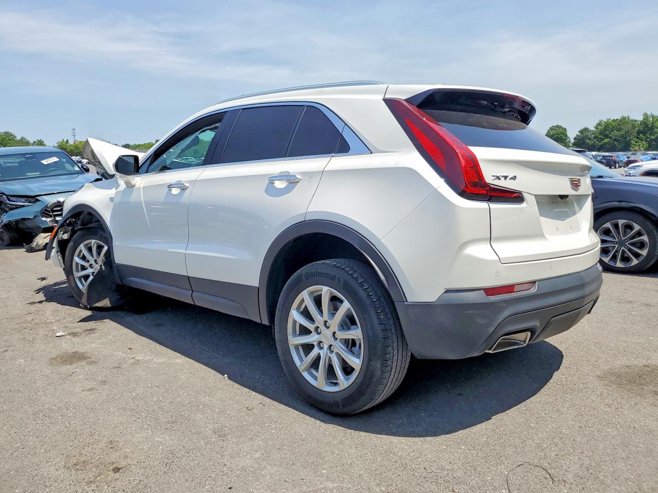 2023 CADILLAC XT4 LUXURY — снимка 2