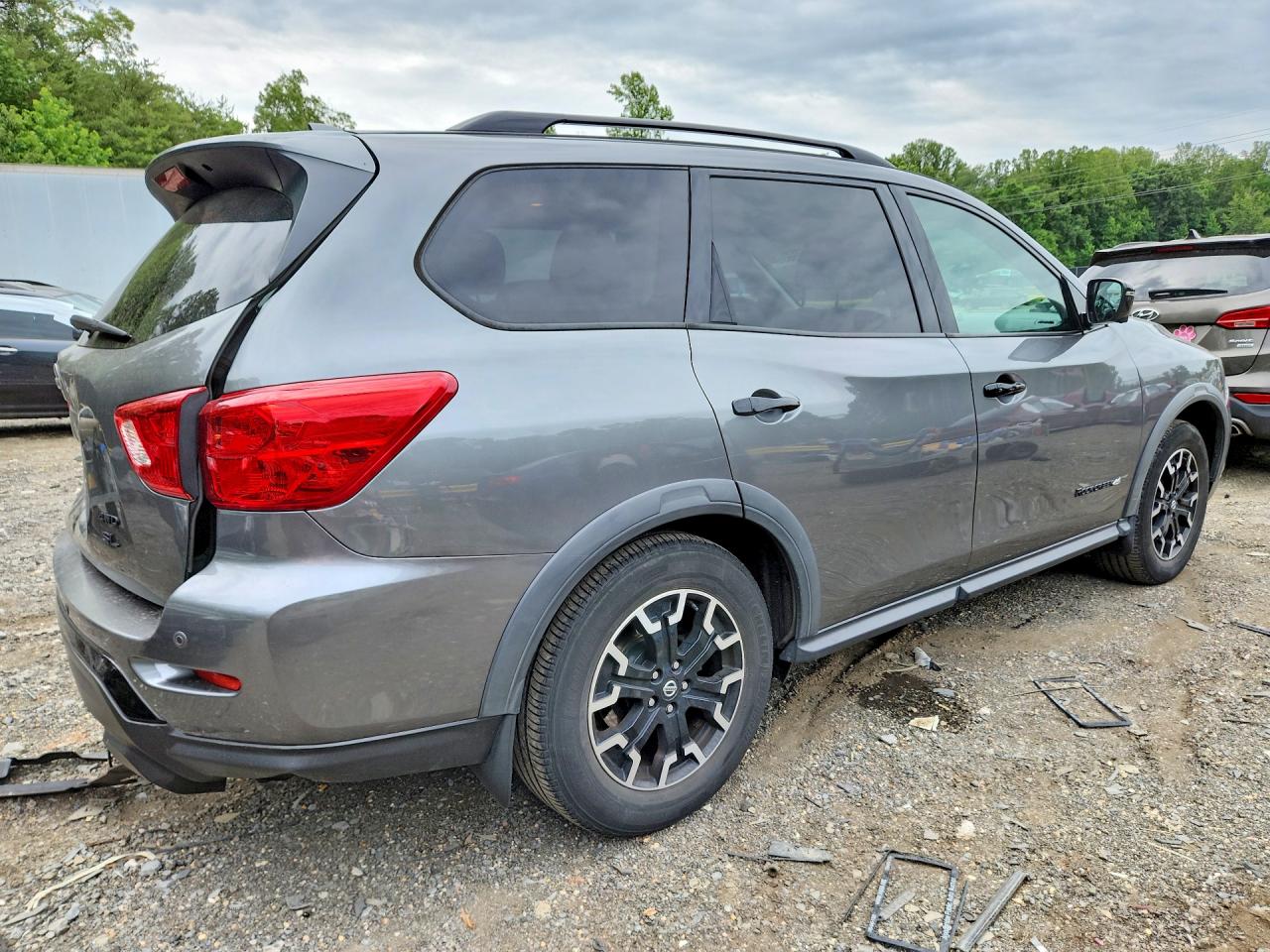 2020 NISSAN PATHFINDER SL — снимка 3