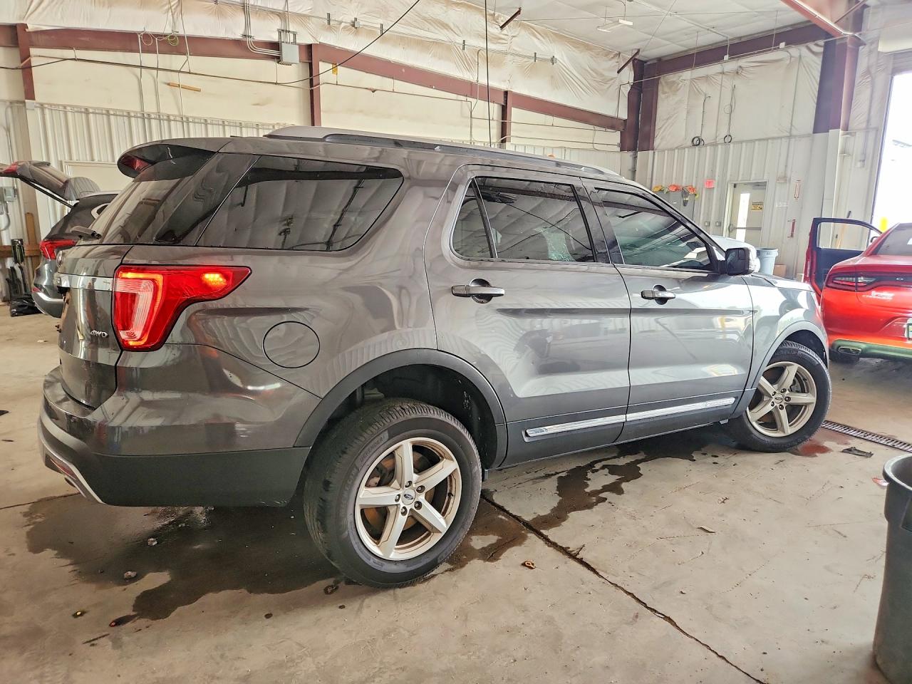 2017 FORD EXPLORER XLT — снимка 3