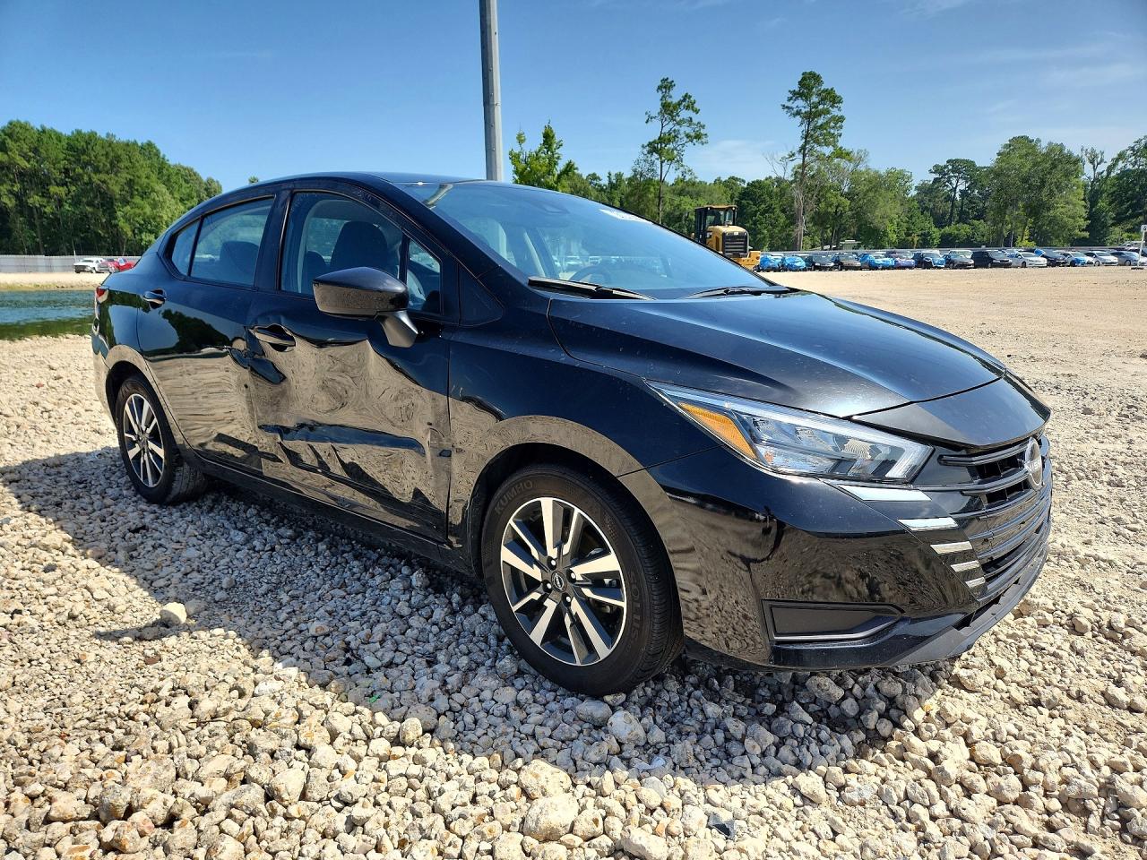 2025 NISSAN VERSA SV — снимка 4
