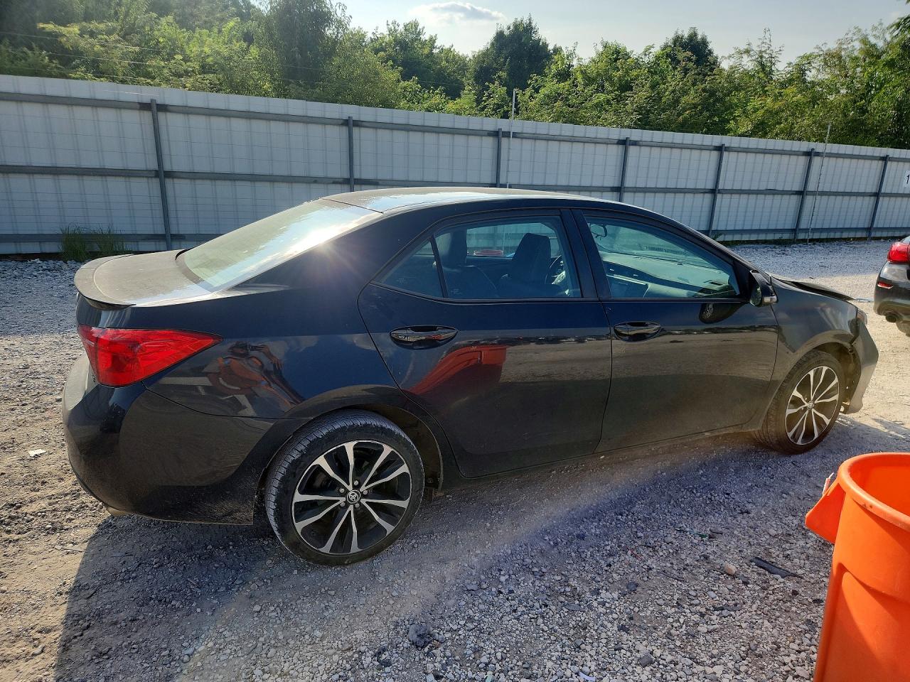 2018 TOYOTA COROLLA SE — снимка 3