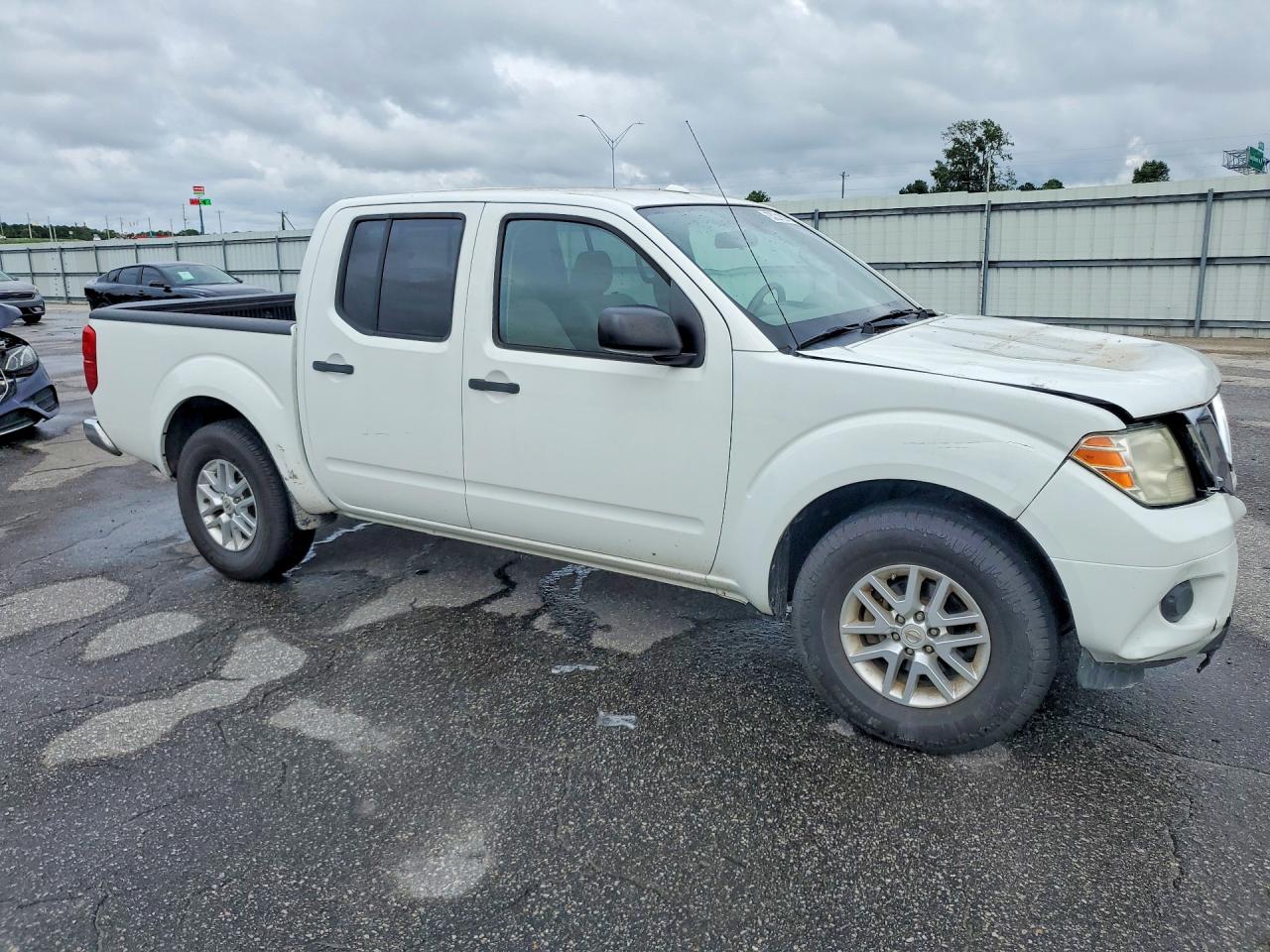 2015 NISSAN FRONTIER SV — снимка 4