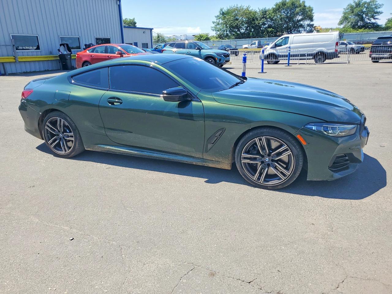 2025 BMW M850XI — снимка 4