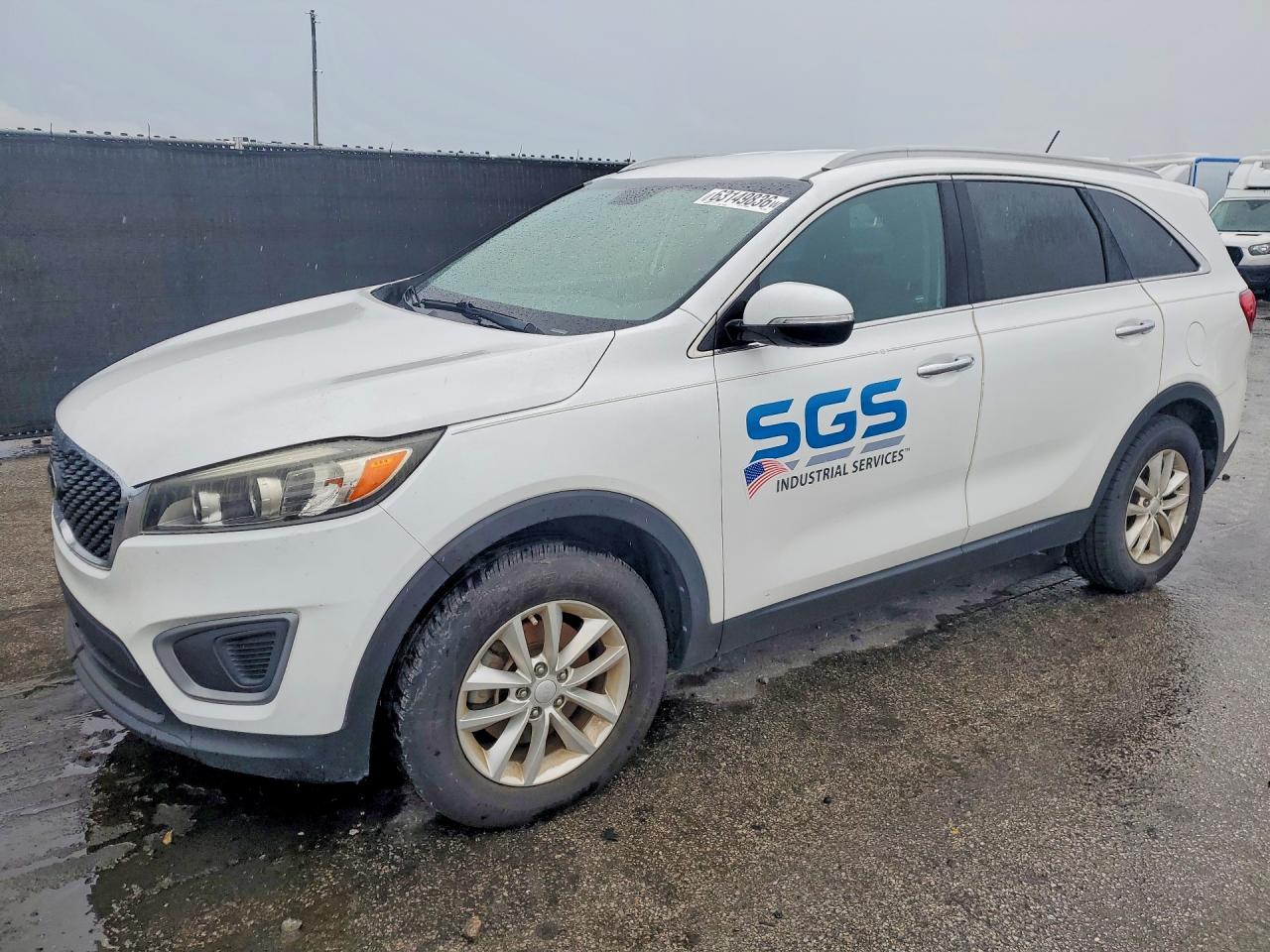 2017 KIA SORENTO LX