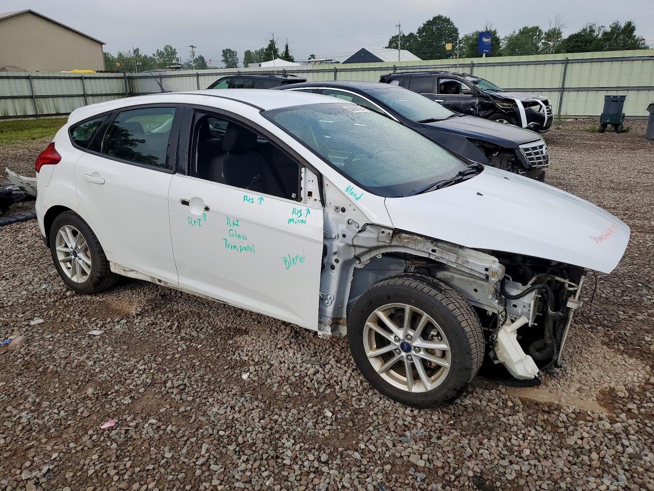 2017 FORD FOCUS SE — снимка 4