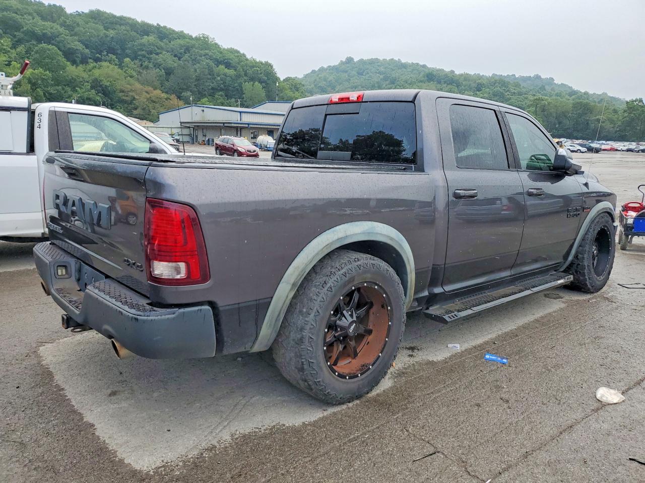 2016 RAM 1500 REBEL — снимка 3