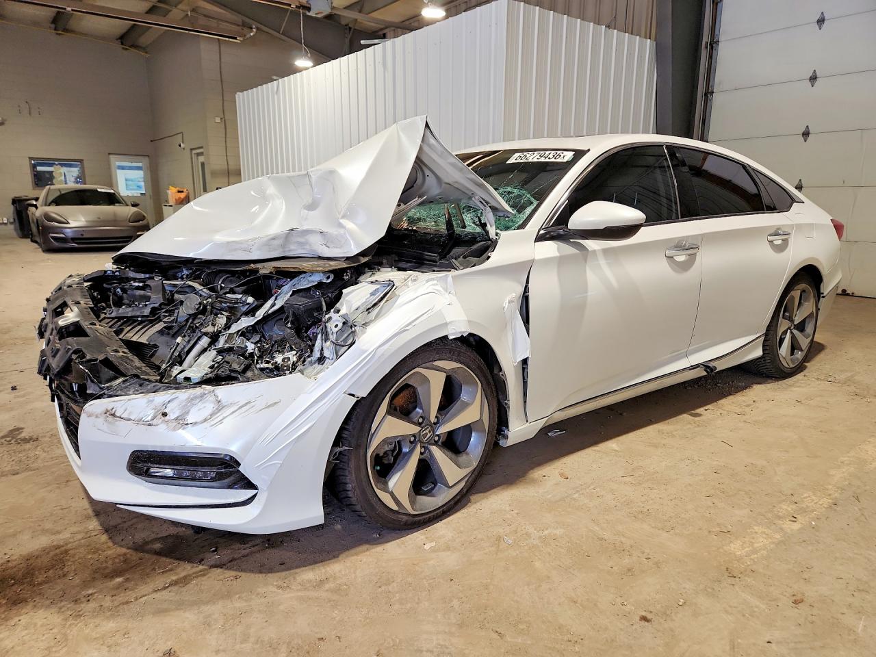 2019 HONDA ACCORD TOURING