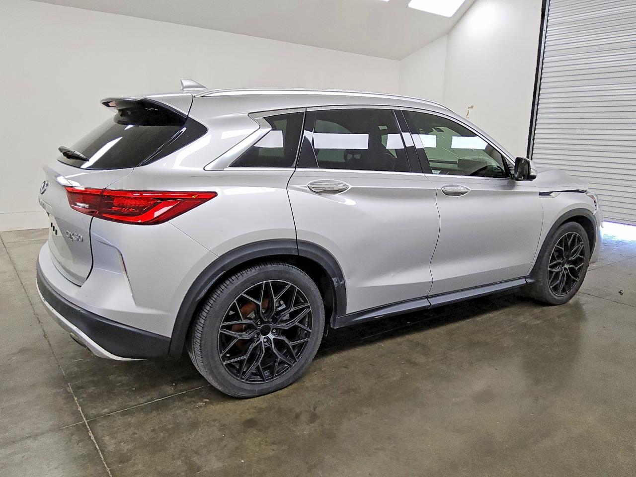 2019 INFINITI QX50 ESSENTIAL — снимка 3