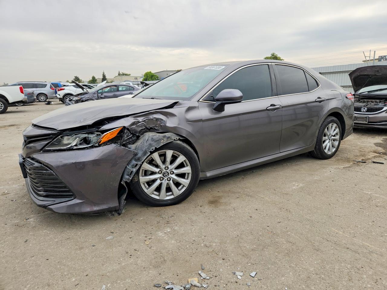 2018 TOYOTA CAMRY LE