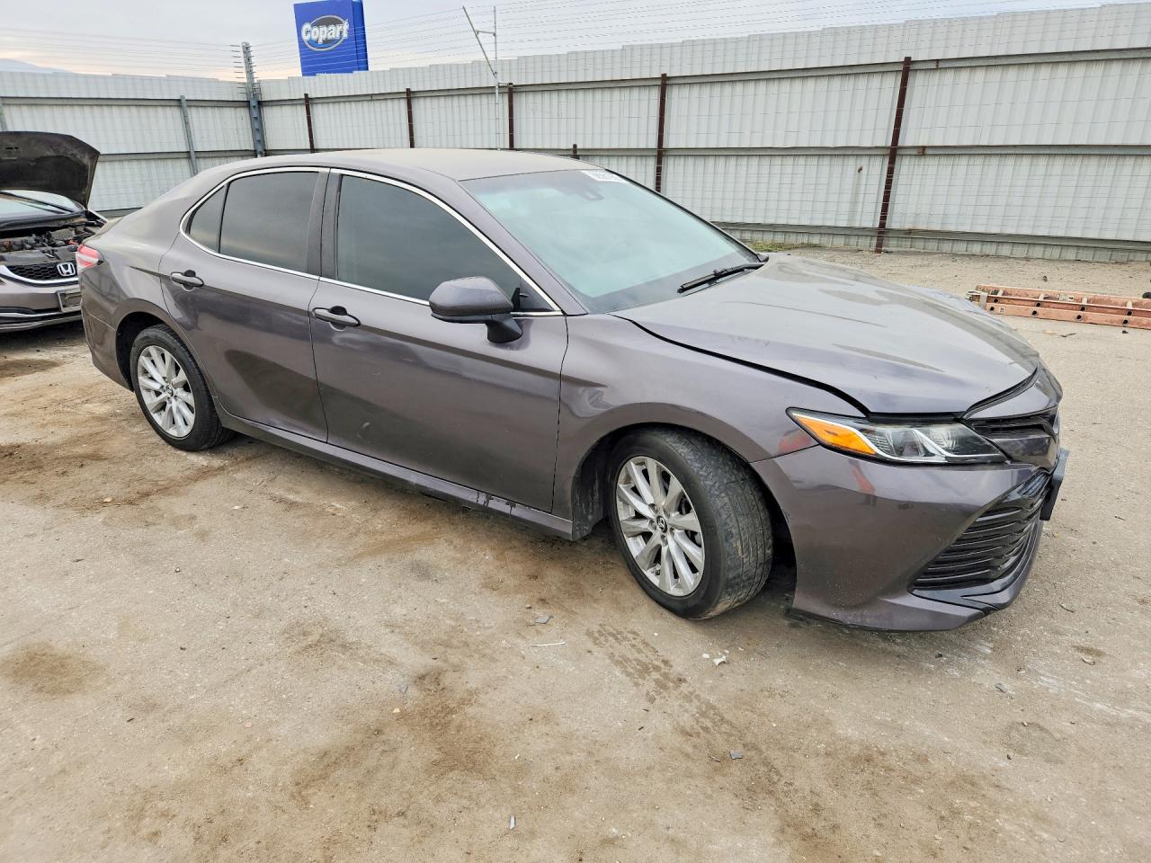 2018 TOYOTA CAMRY LE — снимка 4