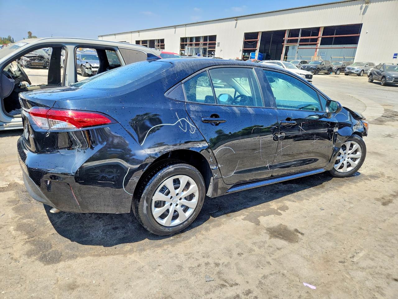 2025 TOYOTA COROLLA LE — снимка 3