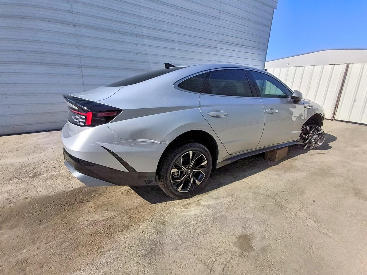 2024 HYUNDAI SONATA SEL — снимка 3