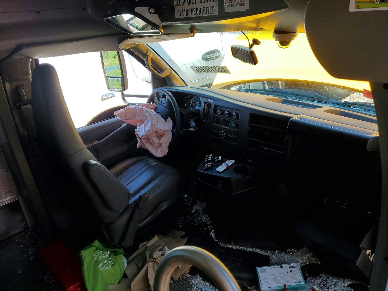 2025 CHEVROLET EXPRESS CA — снимка 5
