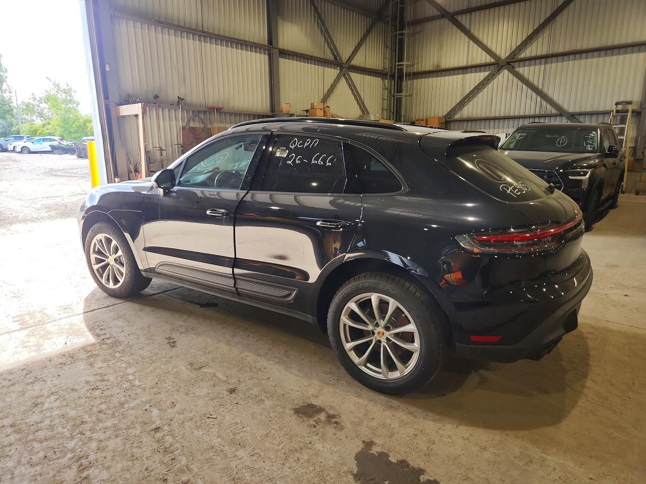 2025 PORSCHE MACAN BASE — снимка 2