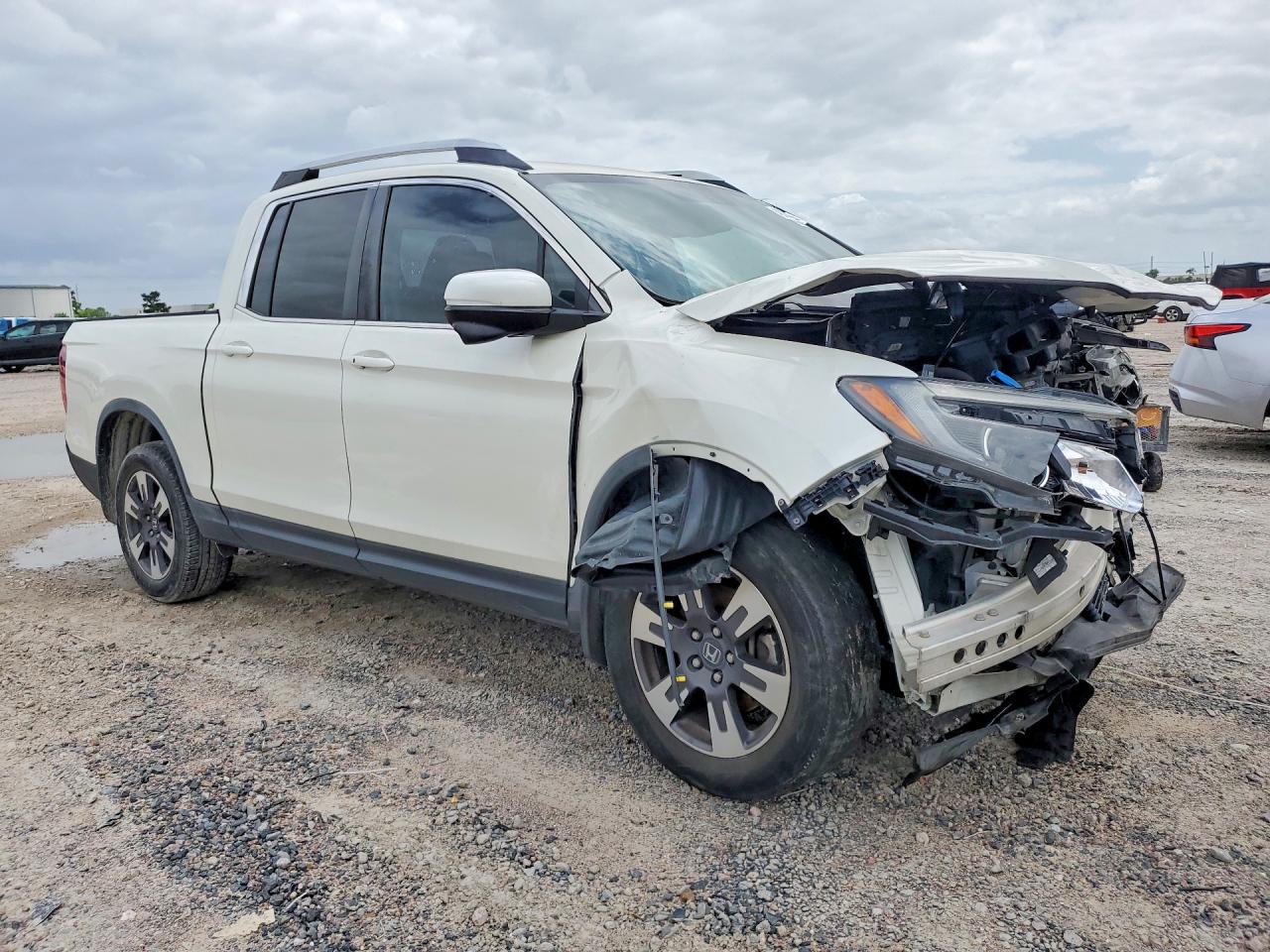 2017 HONDA RIDGELINE RTL — снимка 4
