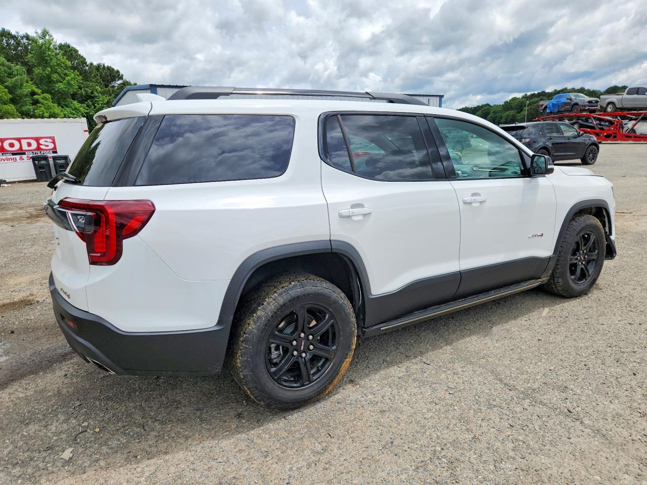 2023 GMC ACADIA AT4 — снимка 3