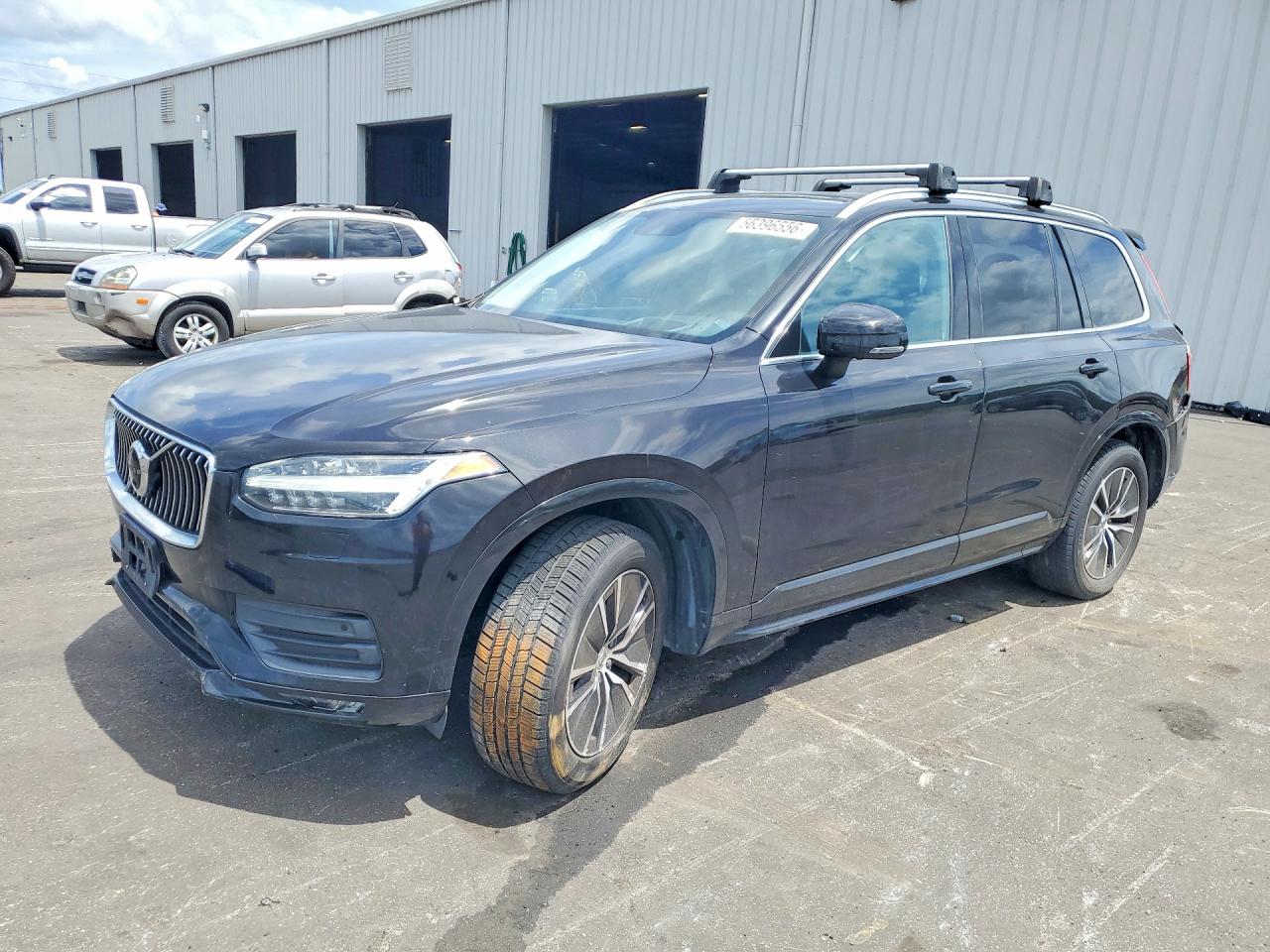 2020 VOLVO XC90 T6 MOMENTUM