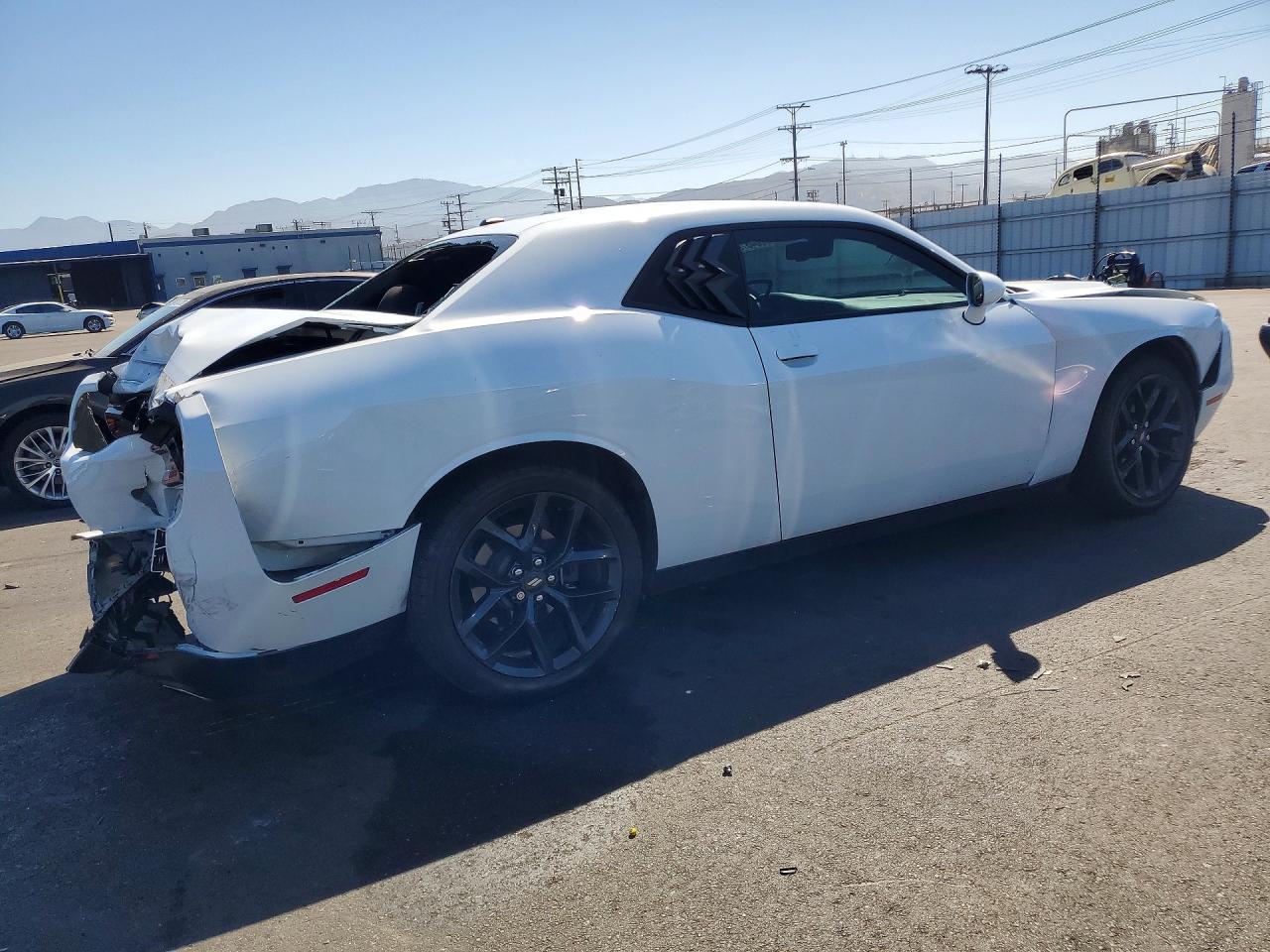 2021 DODGE CHALLENGER SXT — снимка 3