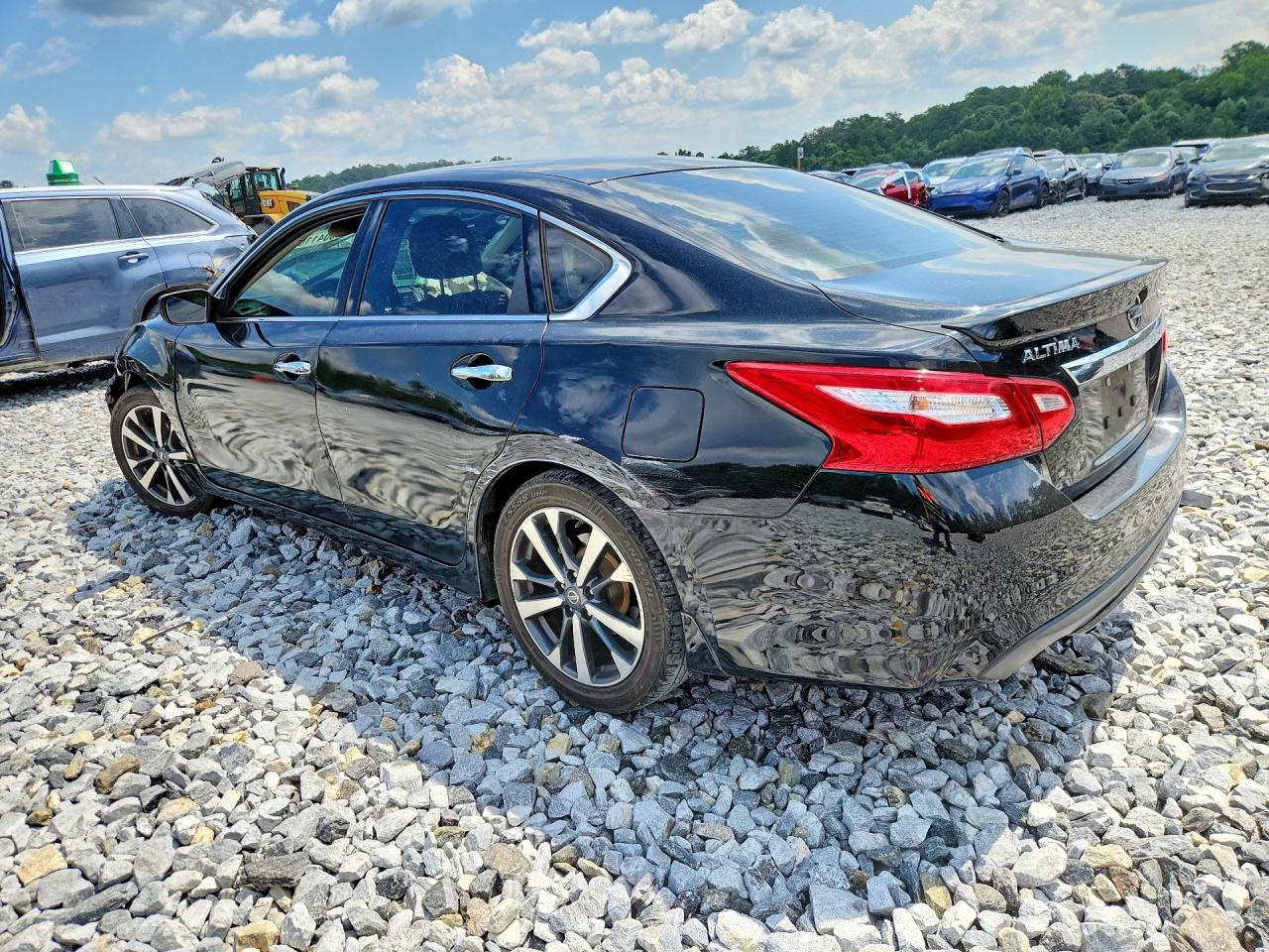 2016 NISSAN ALTIMA 2.5 SR — снимка 2