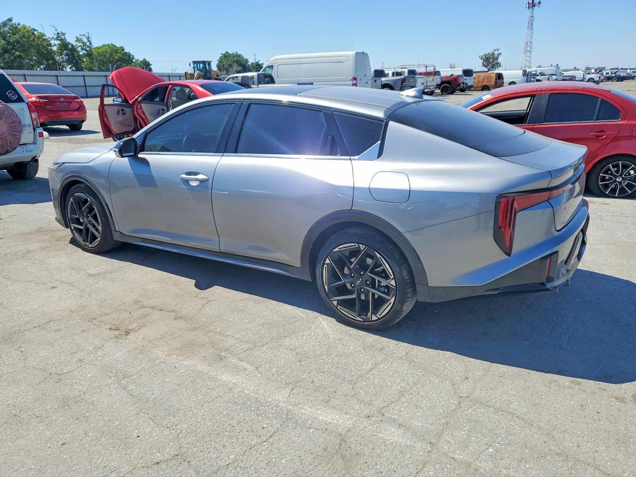 2025 KIA K4 GT LINE — снимка 2
