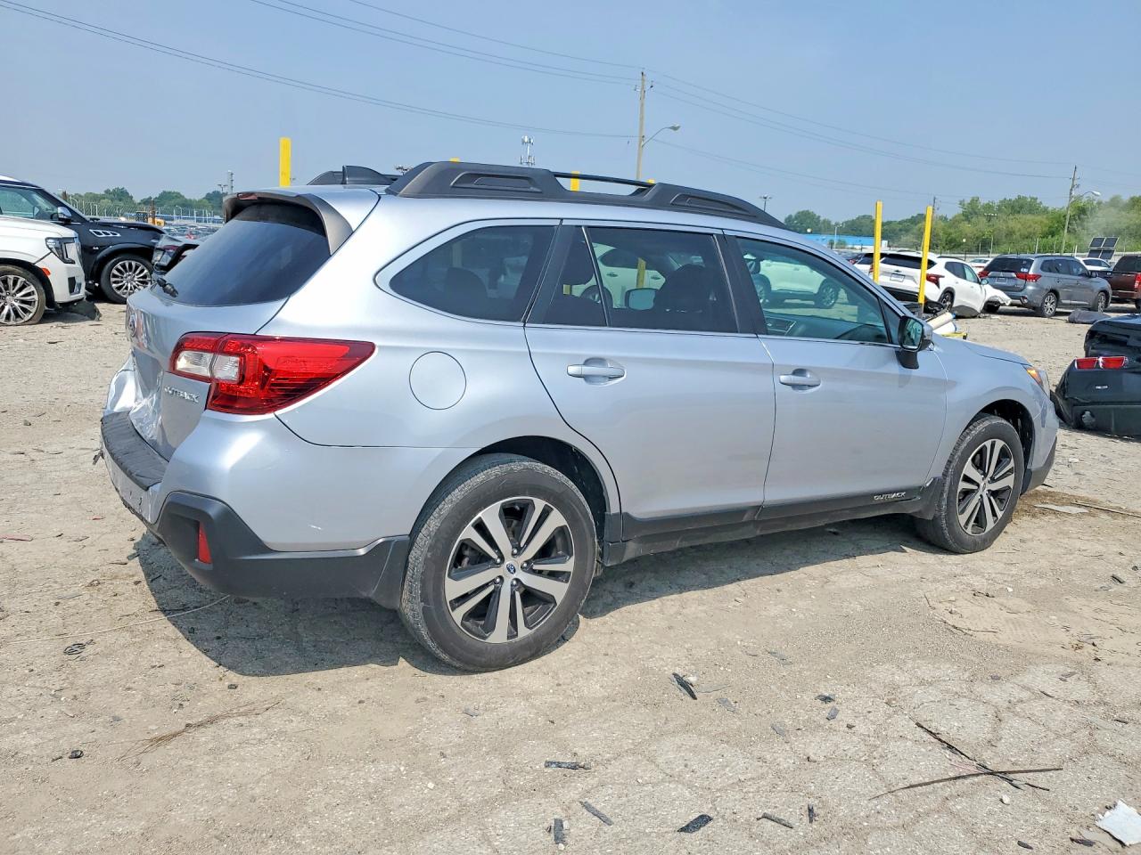 2018 SUBARU OUTBACK 2.5I LIMITED — снимка 3