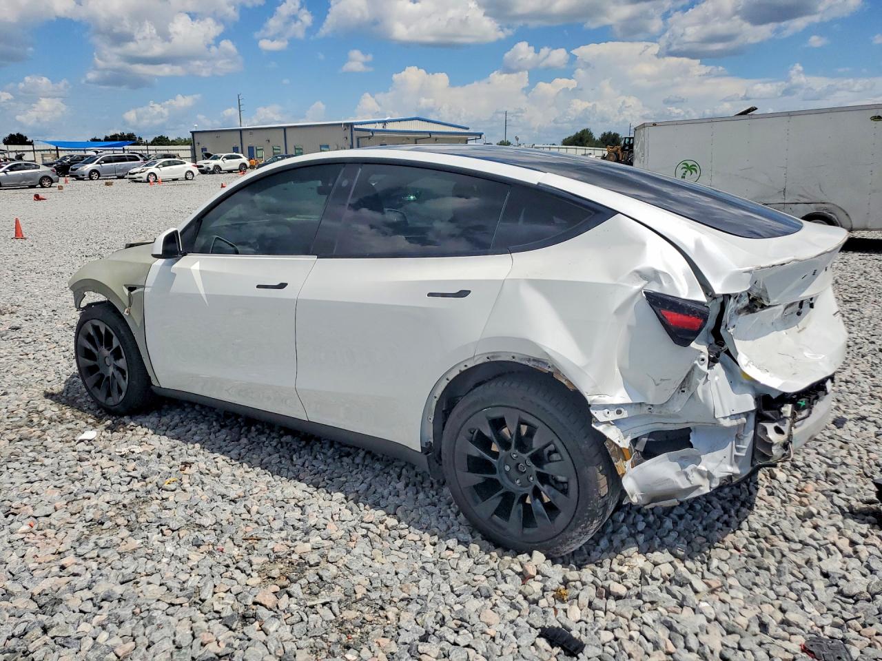 2023 TESLA MODEL Y — снимка 2