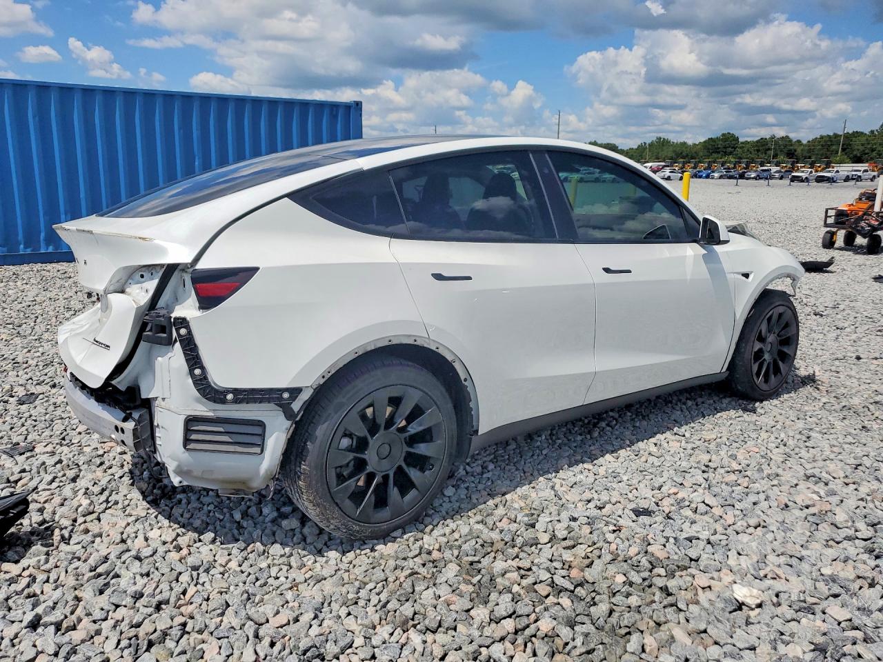 2023 TESLA MODEL Y — снимка 3