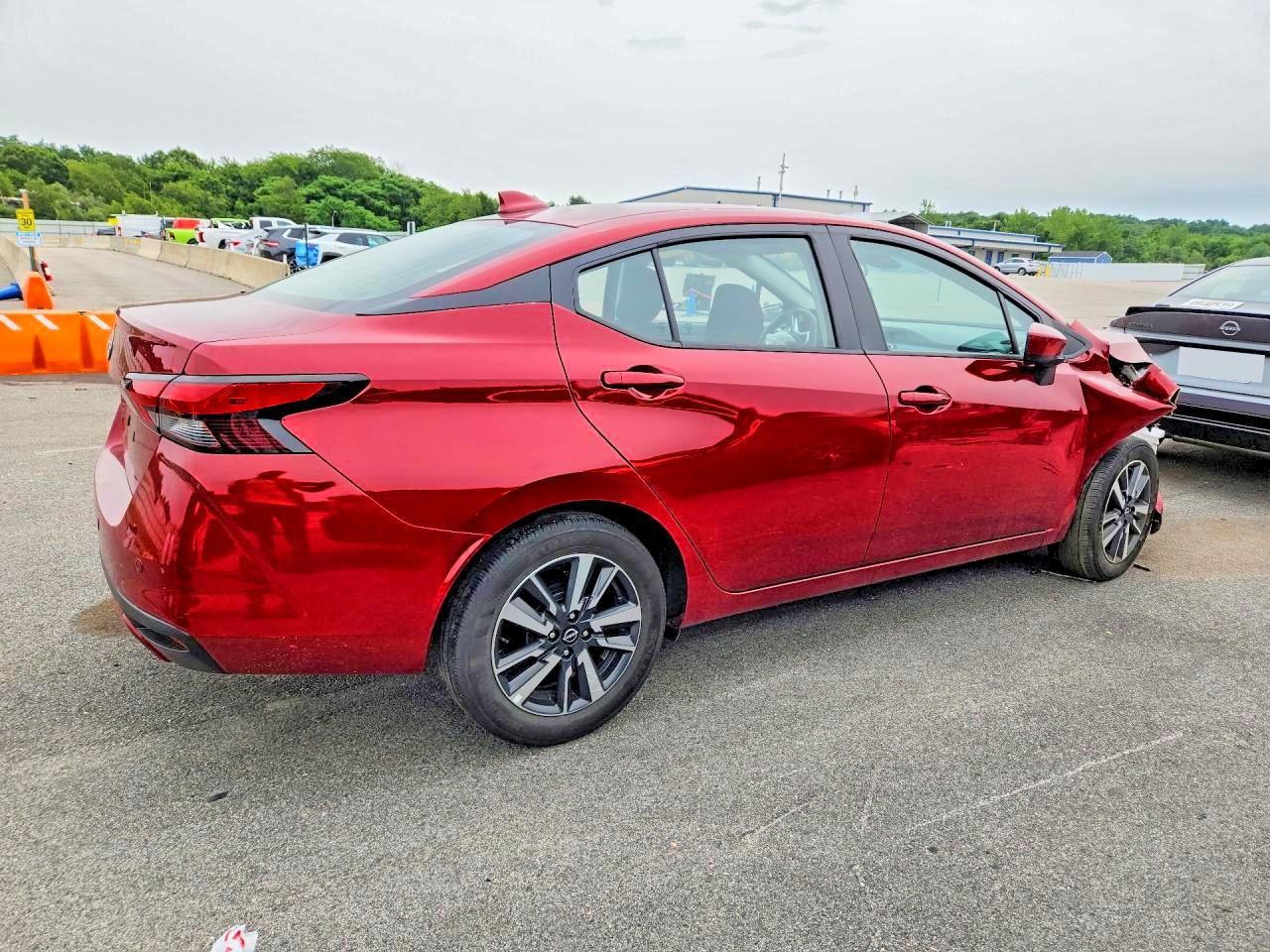 2025 NISSAN VERSA SV — снимка 3