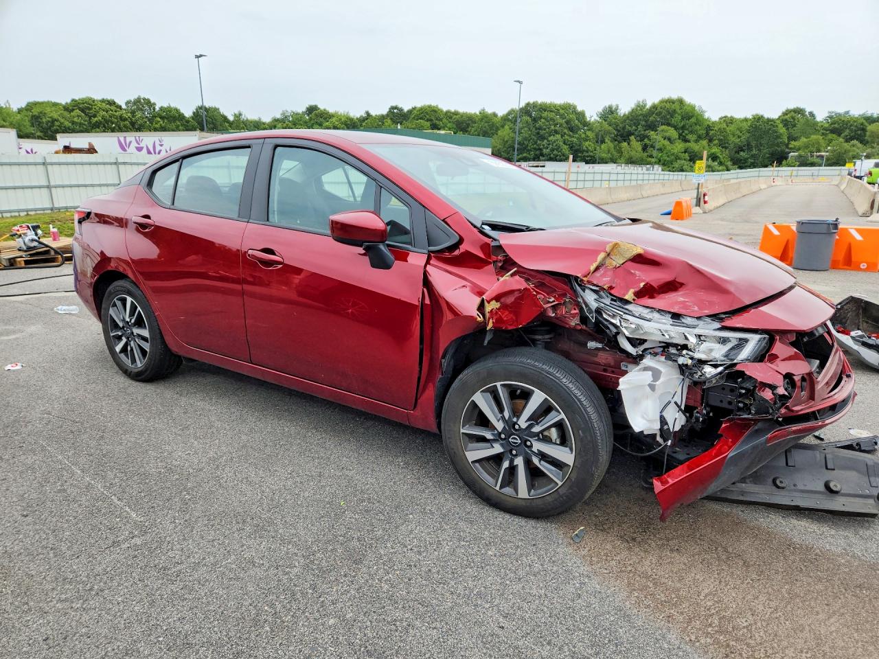 2025 NISSAN VERSA SV — снимка 4